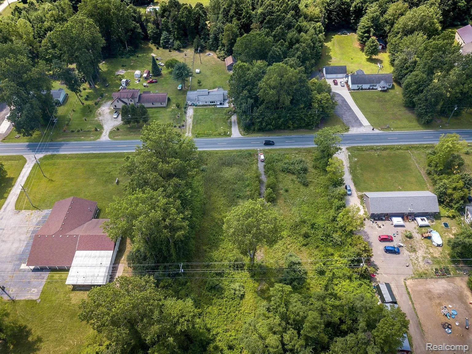 13685 Rawsonville Road Belleville, MI 48111 - Photo 2 of 13 Image 45.jpeg