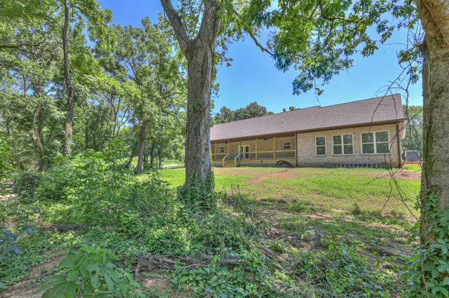 $599,900 | 3931 Taylors Store Road, Hampshire, TN 38461