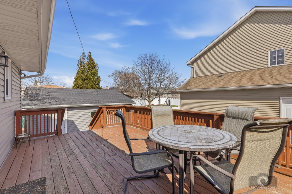 904 Cove Avenue Lockport, IL 60441 - Photo 23 of 28
