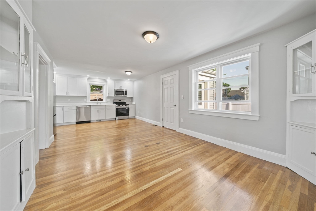 42 Plover Road Quincy, MA 02169 - Photo 11 of 29