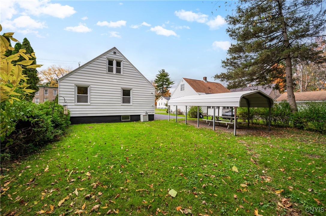 420 French Road Utica, NY 13502 - Photo 4 of 31