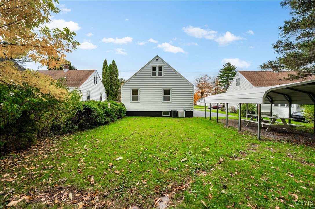 420 French Road Utica, NY 13502 - Photo 5 of 31