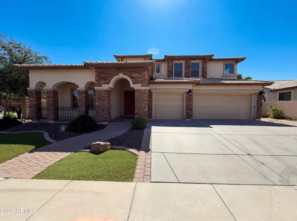 $790,000 | 18331 West Ivy Lane, Surprise, AZ 85388
