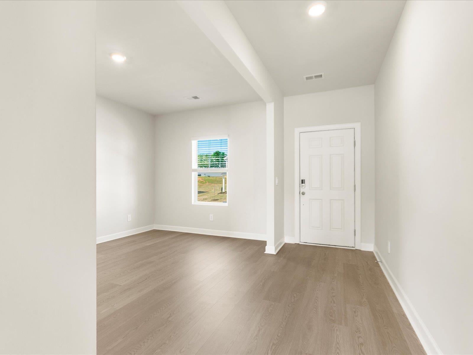 214 Maxwell Drive Easley, SC 29642 - Photo 2 of 36