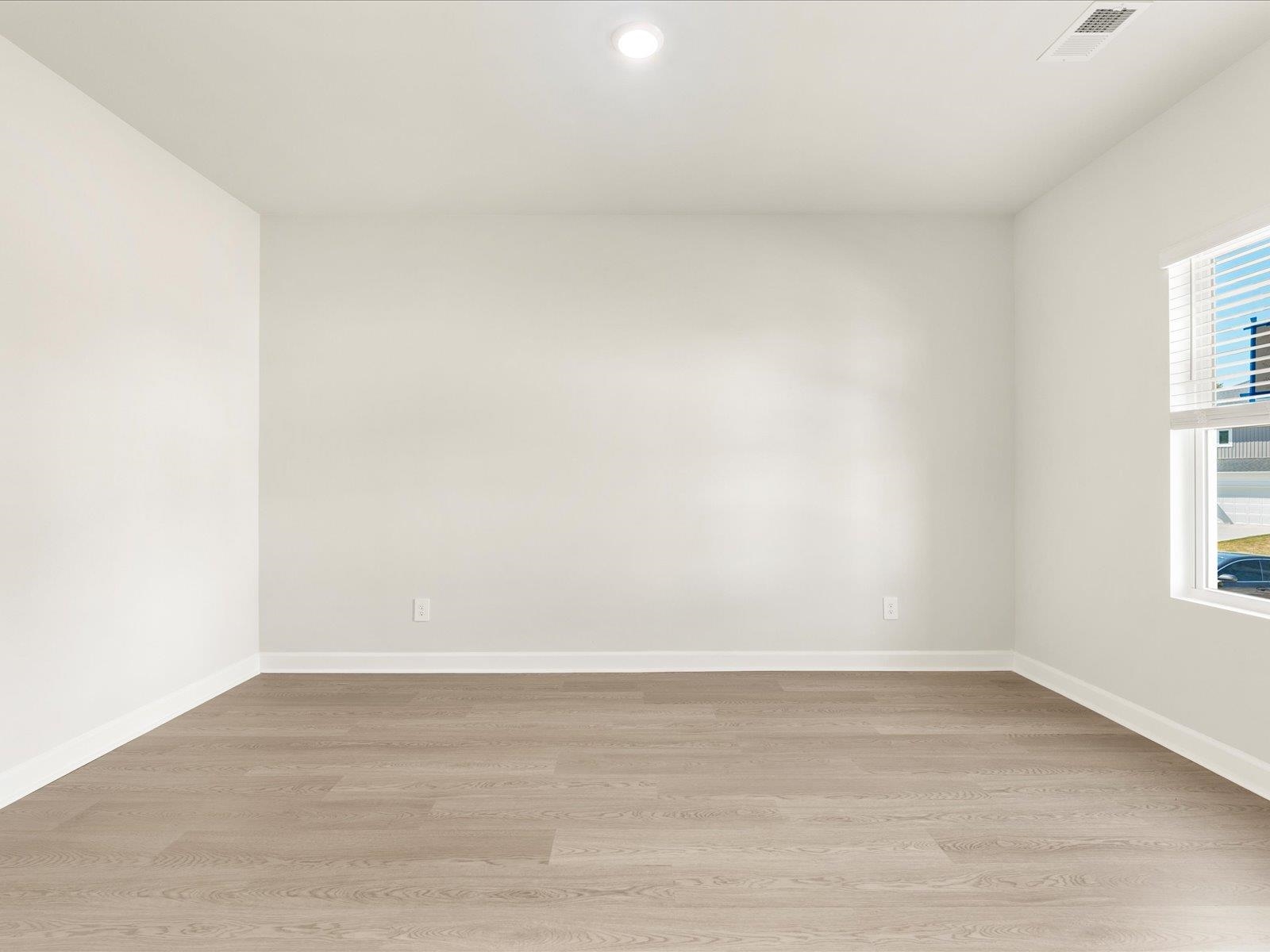 214 Maxwell Drive Easley, SC 29642 - Photo 4 of 36