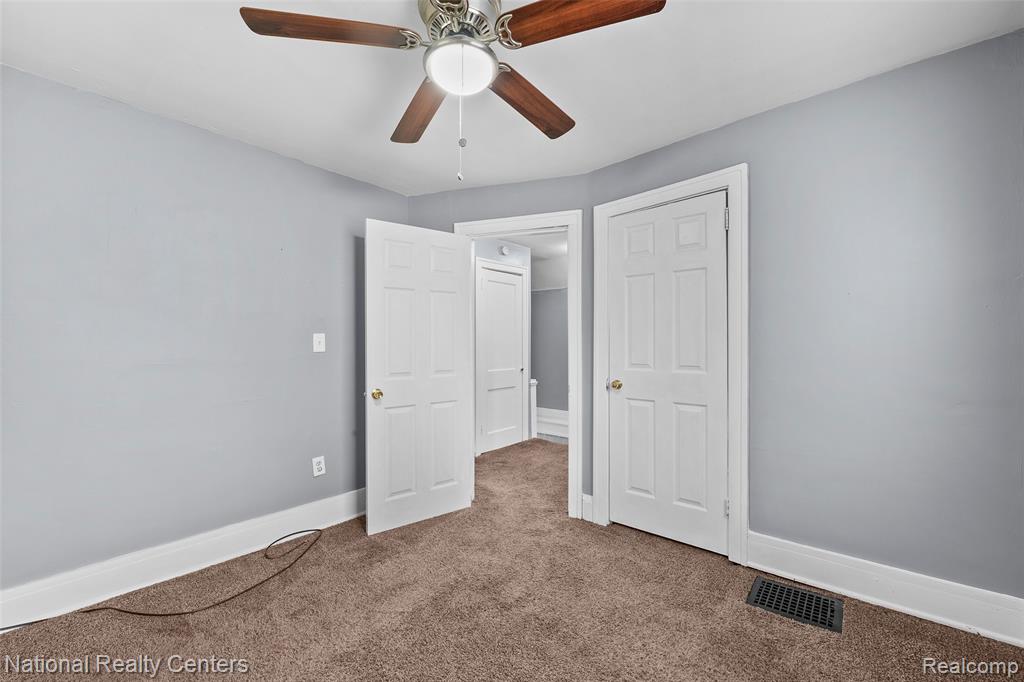 686 North Perry Street Pontiac, MI 48342 - Photo 17 of 26
