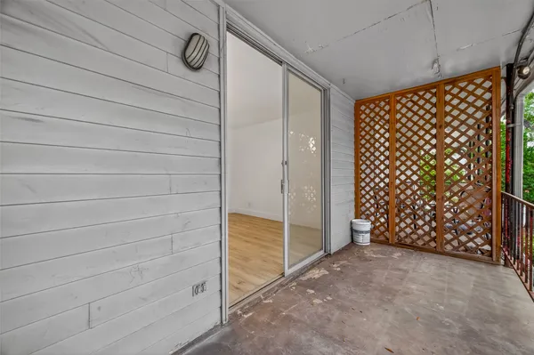 $1,800 | 3300 Yorktown Street, Unit 15, Houston, TX 77056