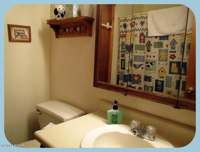 1057 Mohican Road Lake Ariel, PA 18436 - Photo 20 of 46