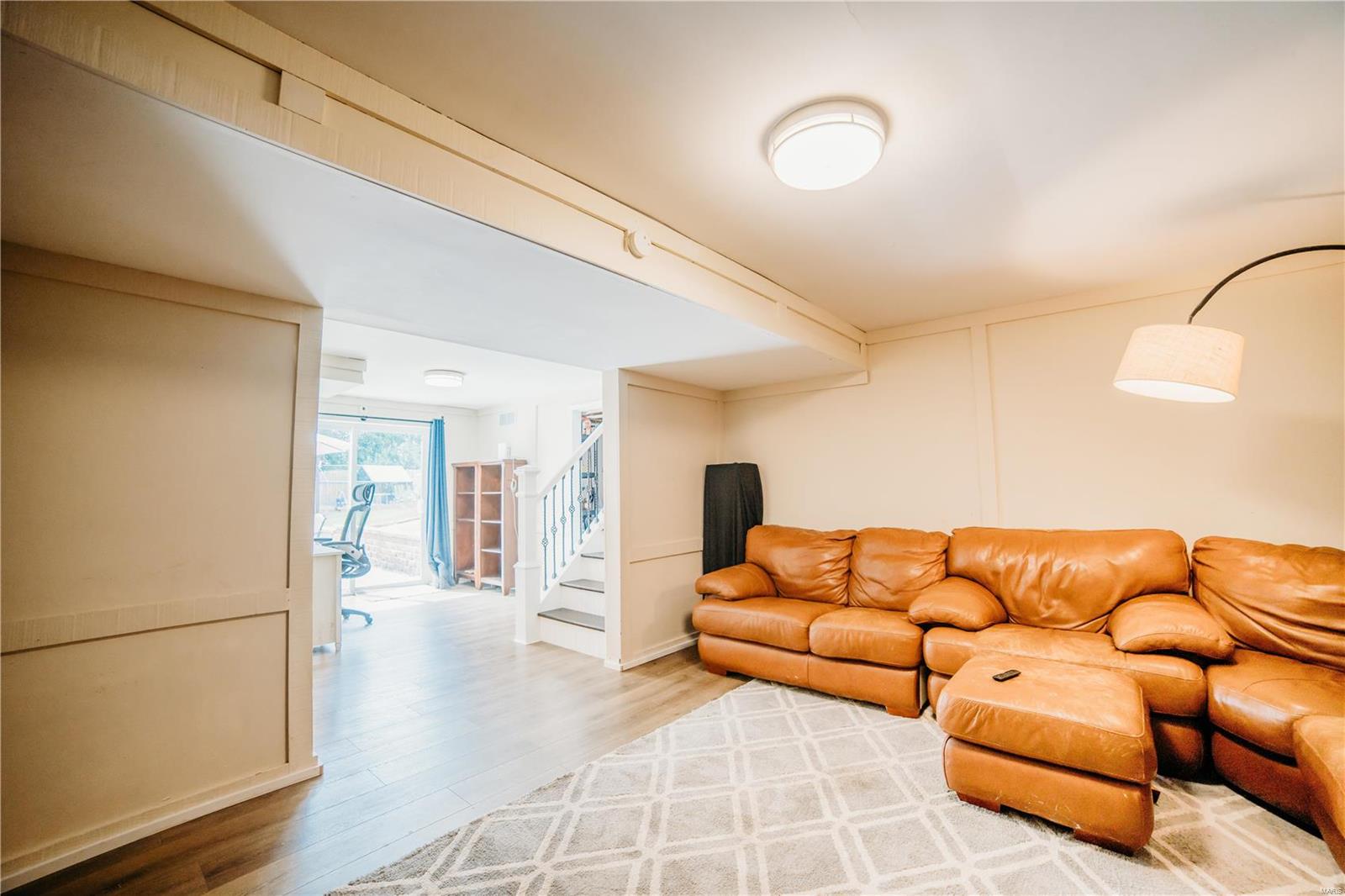 921 Parma Drive Ballwin, MO 63021 - Photo 14 of 17