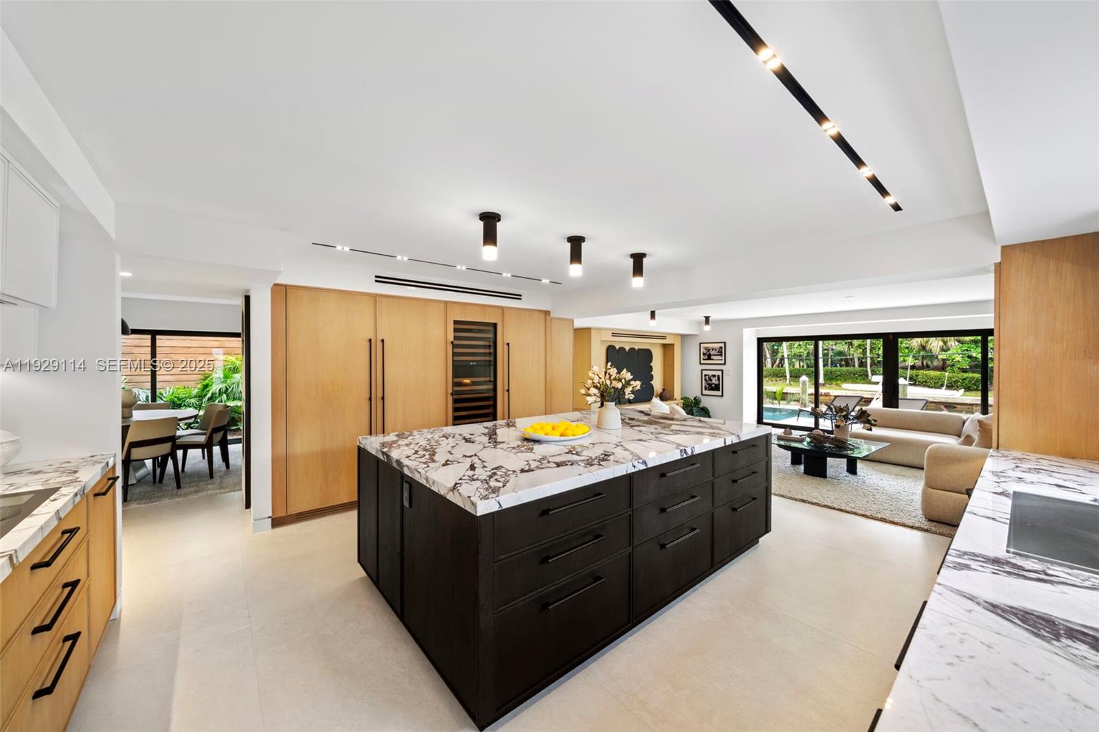 1815 Fairhaven Place Miami, FL 33133 - Photo 16 of 59