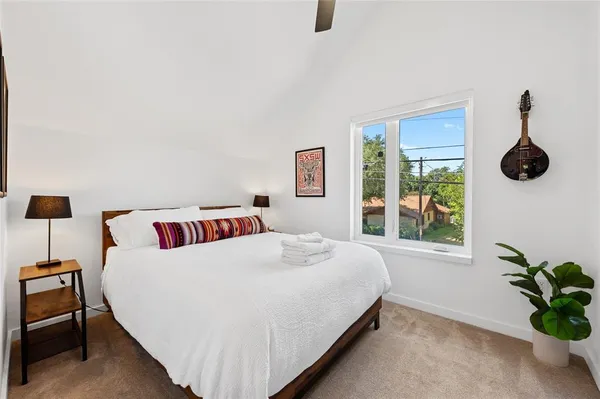 $699,000 | 1704 East 32nd Street, Unit B, Austin, TX 78722