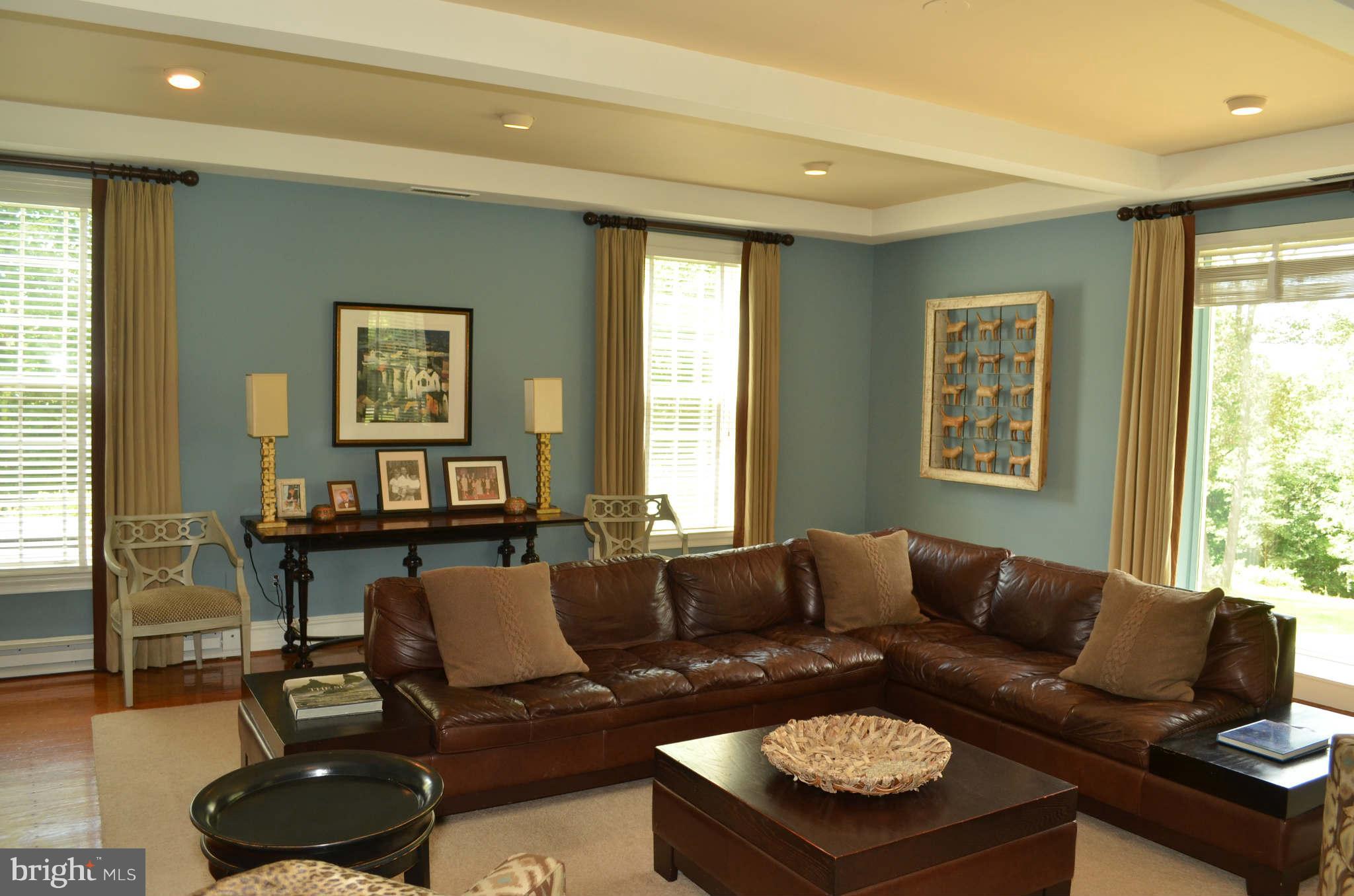2494 Mullinix Mill Road Mount Airy, MD 21771 - Photo 17 of 30 Family Room
