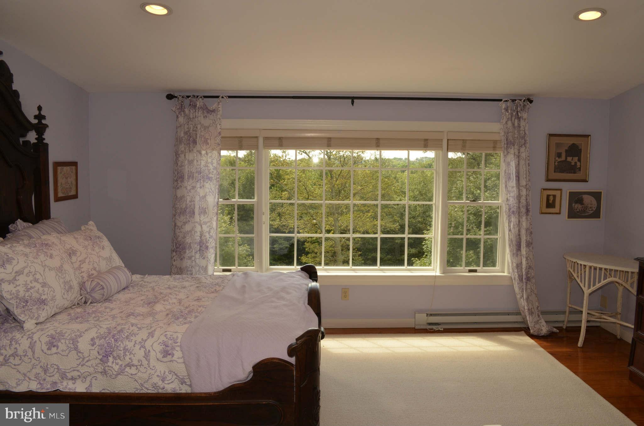 2494 Mullinix Mill Road Mount Airy, MD 21771 - Photo 27 of 30 Bedroom
