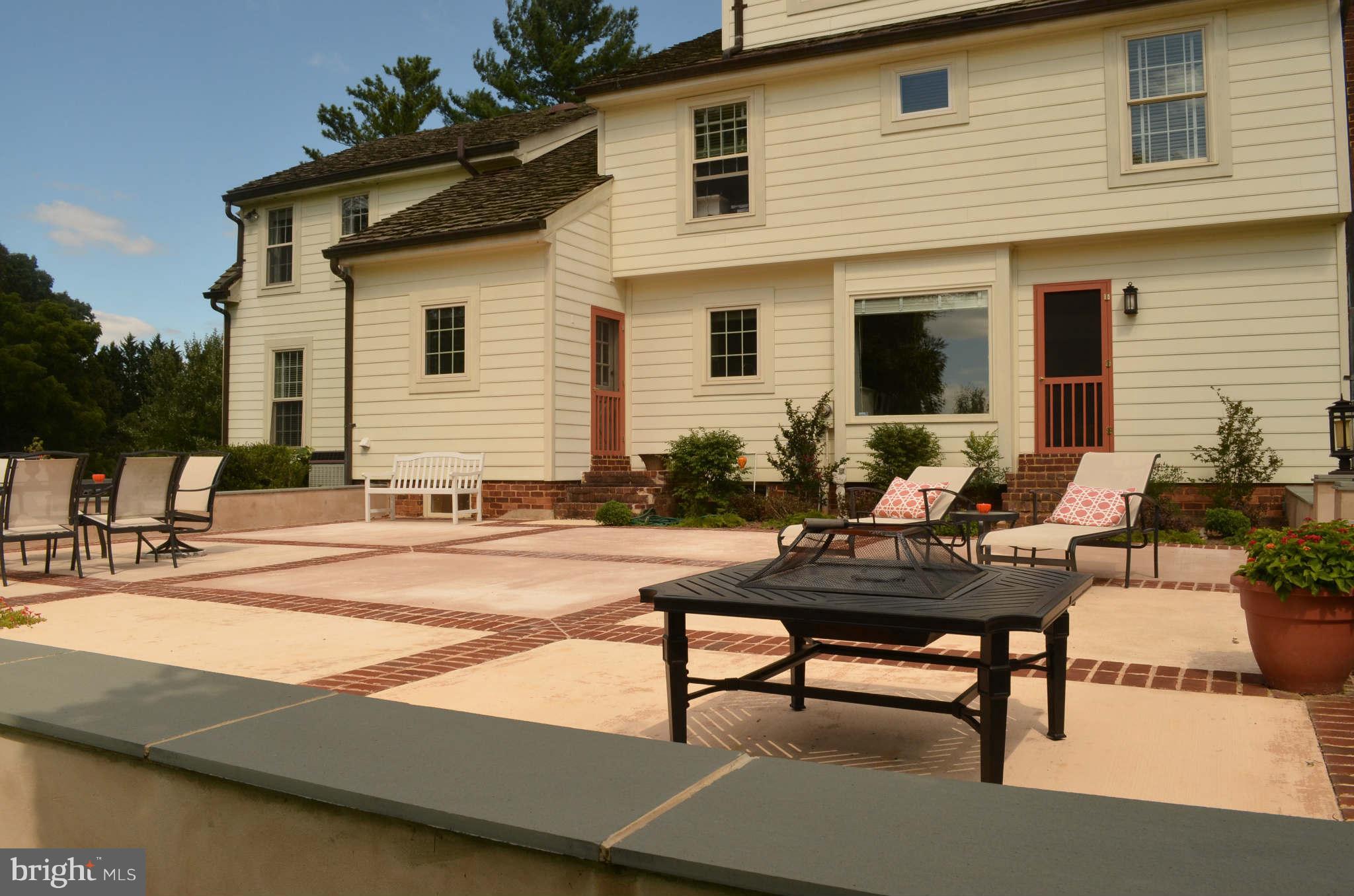 2494 Mullinix Mill Road Mount Airy, MD 21771 - Photo 29 of 30 Exterior (Rear)
