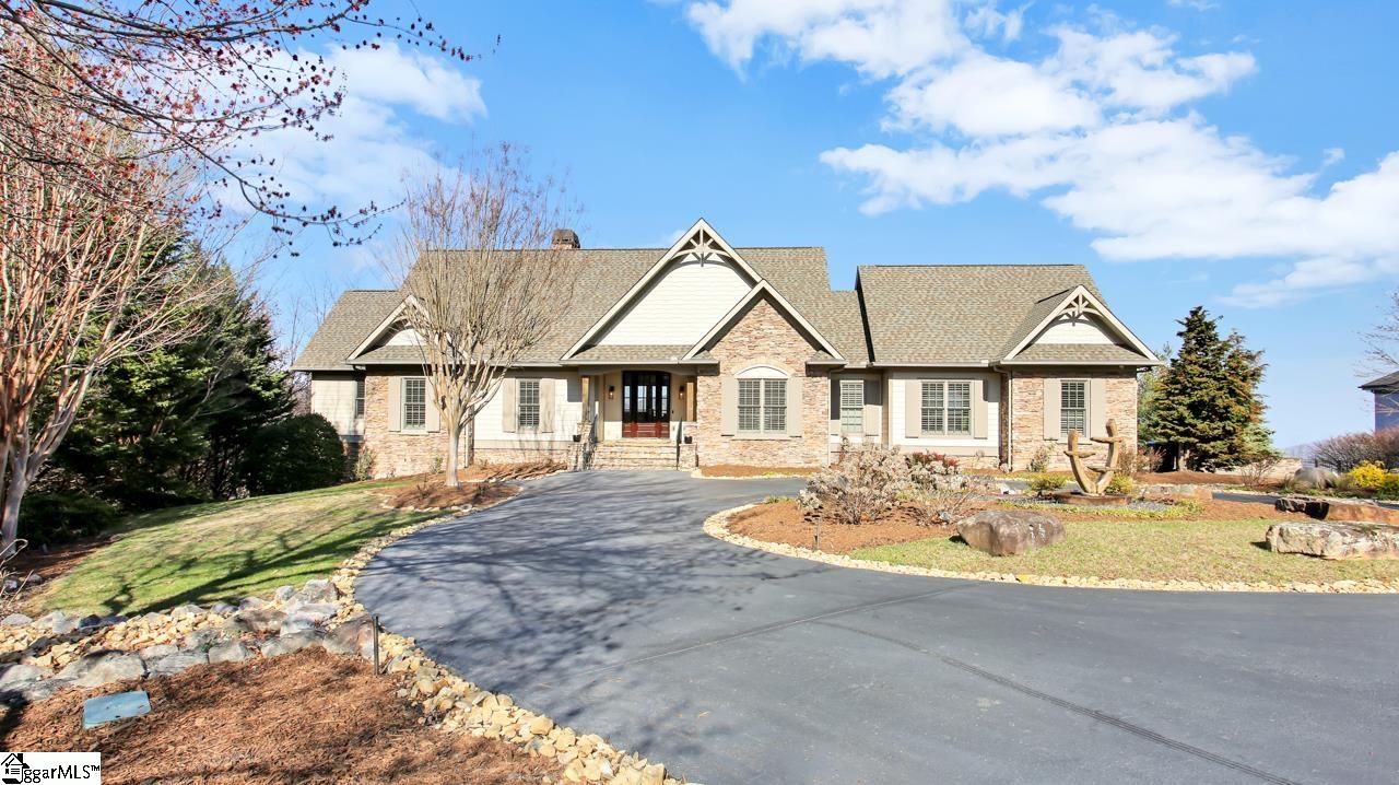 101 The Cliffs Parkway Landrum, SC 29356 - Photo 4 of 36
