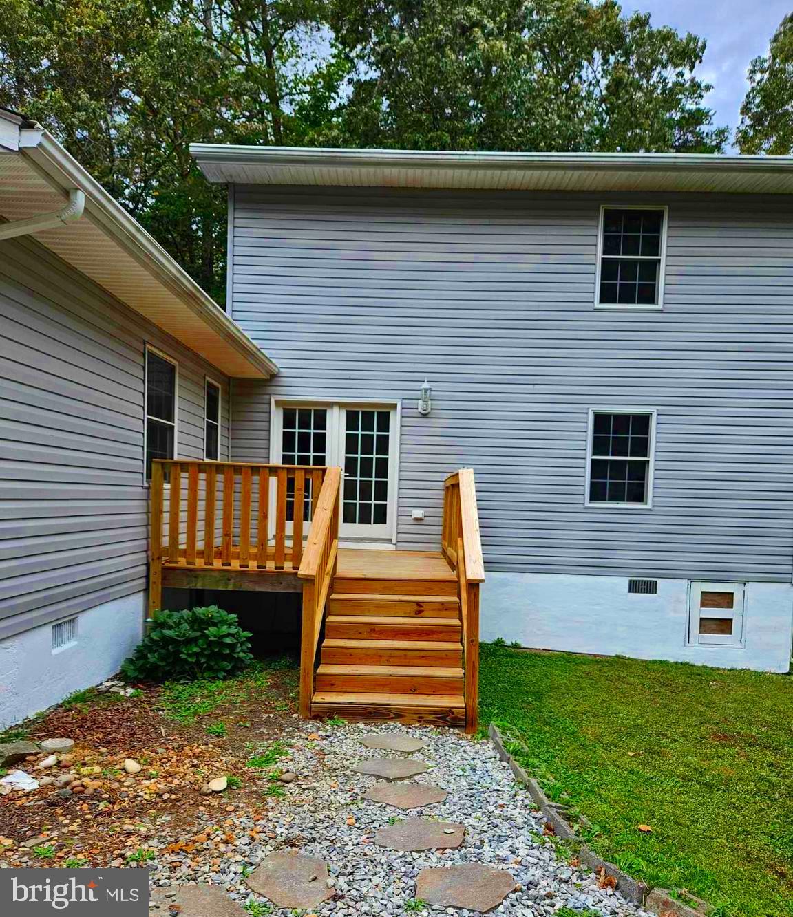 42342 Riva Ridge Drive Hollywood, MD 20636 - Photo 4 of 35 New deck leading too French Doors
