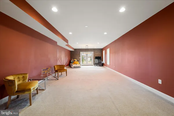 $1,700,000 | 16070 Sainte Marie Court, Hamilton, VA 20158