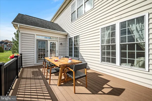 $1,700,000 | 16070 Sainte Marie Court, Hamilton, VA 20158