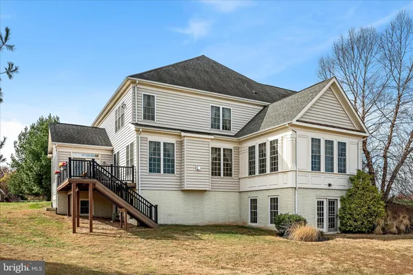 $1,700,000 | 16070 Sainte Marie Court, Hamilton, VA 20158