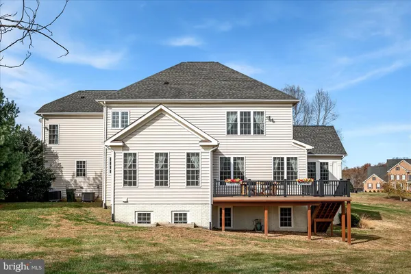 $1,700,000 | 16070 Sainte Marie Court, Hamilton, VA 20158