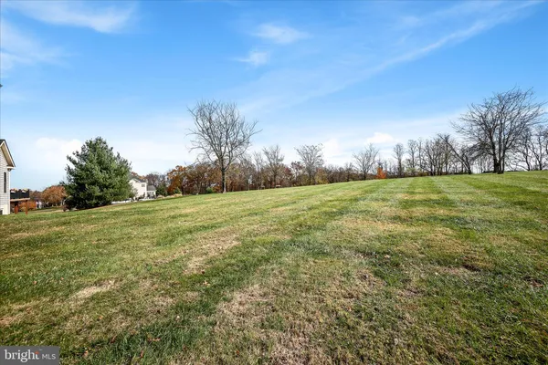 $1,700,000 | 16070 Sainte Marie Court, Hamilton, VA 20158