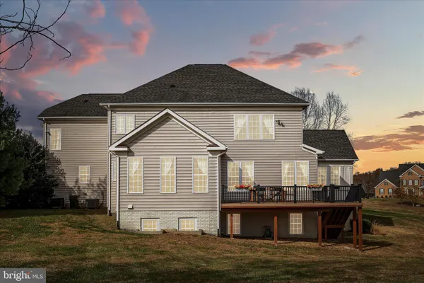 $1,700,000 | 16070 Sainte Marie Court, Hamilton, VA 20158