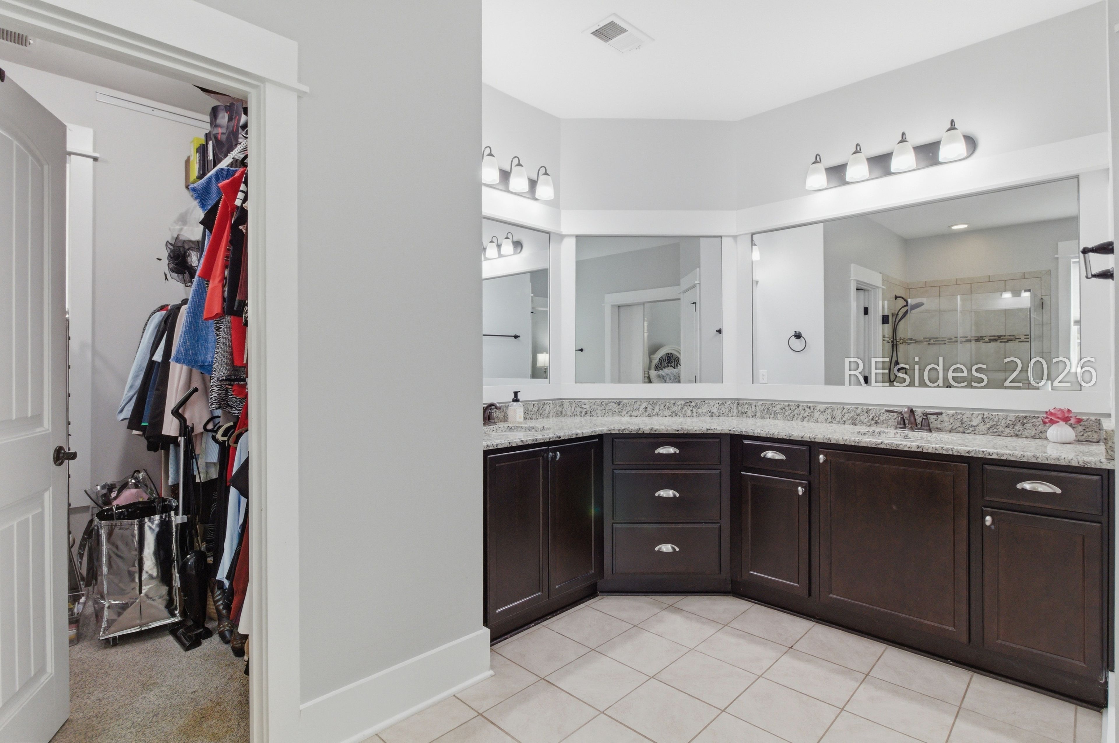 16 Dove Tree Lane Bluffton, SC 29910 - Photo 20 of 30 Primary bath with large walk in closet