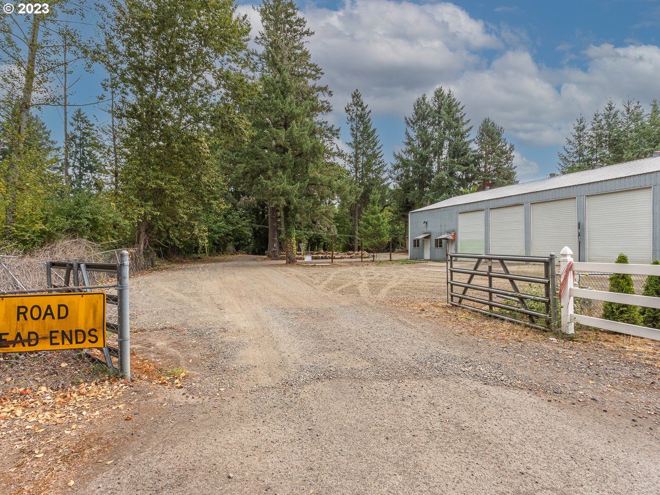 15754 South Hattan Road Oregon City, OR 97045 - Photo 5 of 29 Gallery Image 5