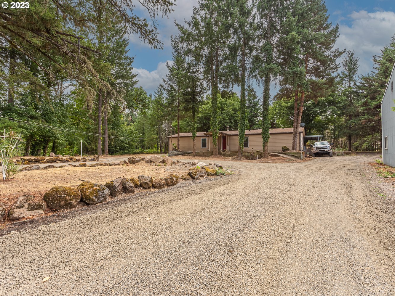 15754 South Hattan Road Oregon City, OR 97045 - Photo 7 of 29 Gallery Image 7