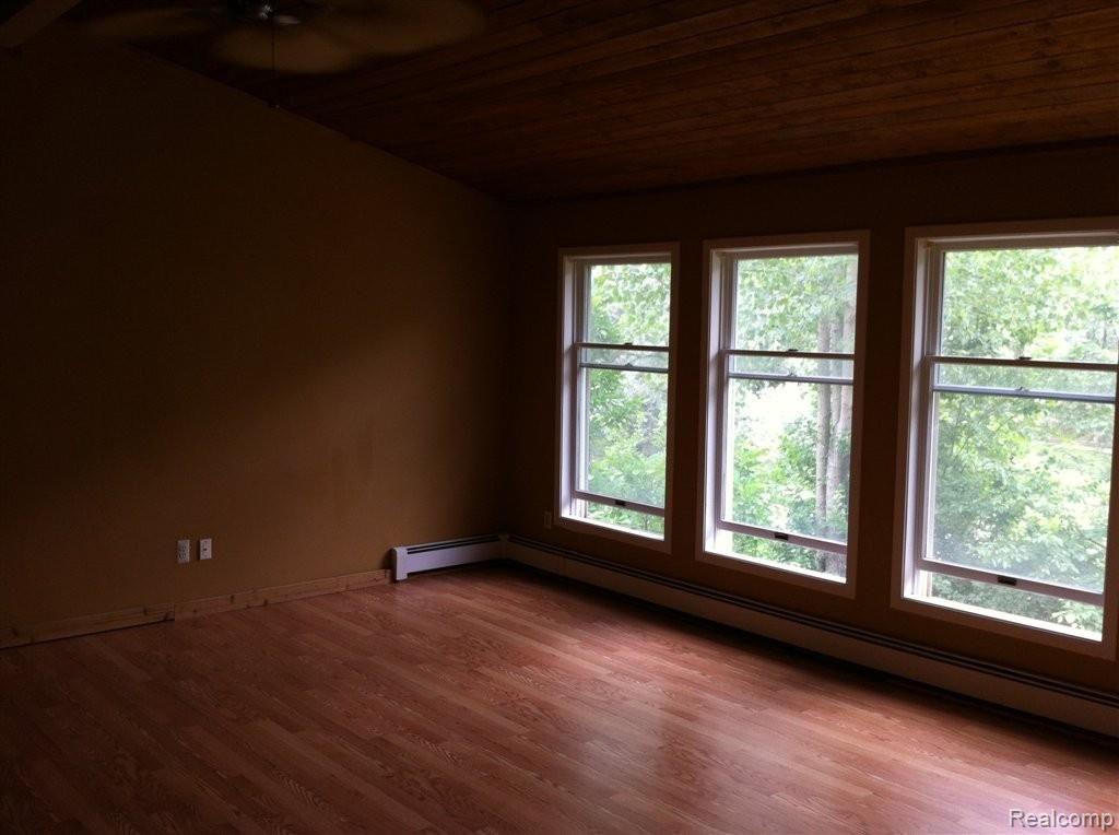 598 South Hughes Road Howell, MI 48843 - Photo 12 of 22 IMG_1514.JPG
