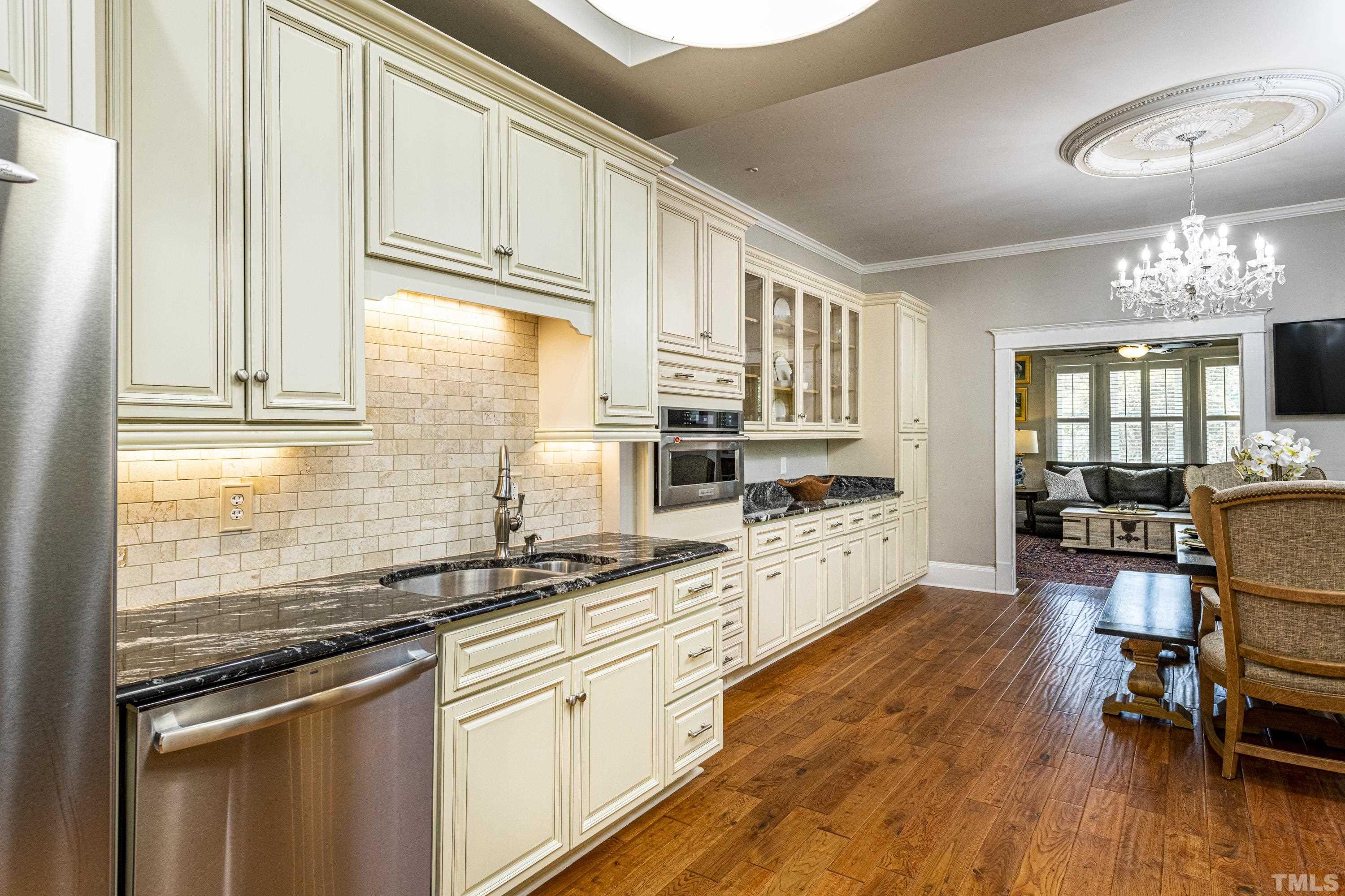 208 Ashe Avenue Raleigh, NC 27605 - Photo 19 of 66