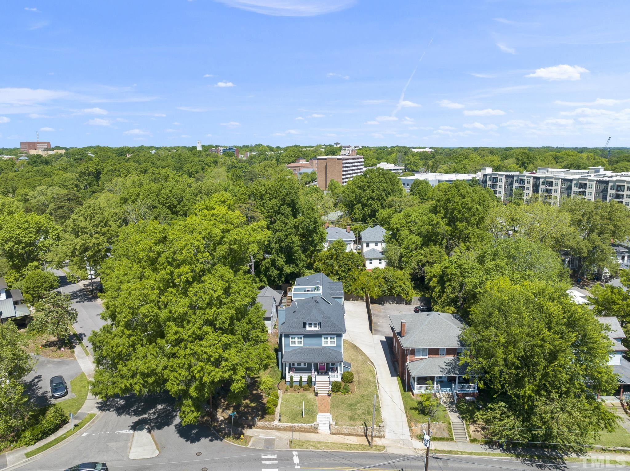 208 Ashe Avenue Raleigh, NC 27605 - Photo 59 of 66 a view of a garden