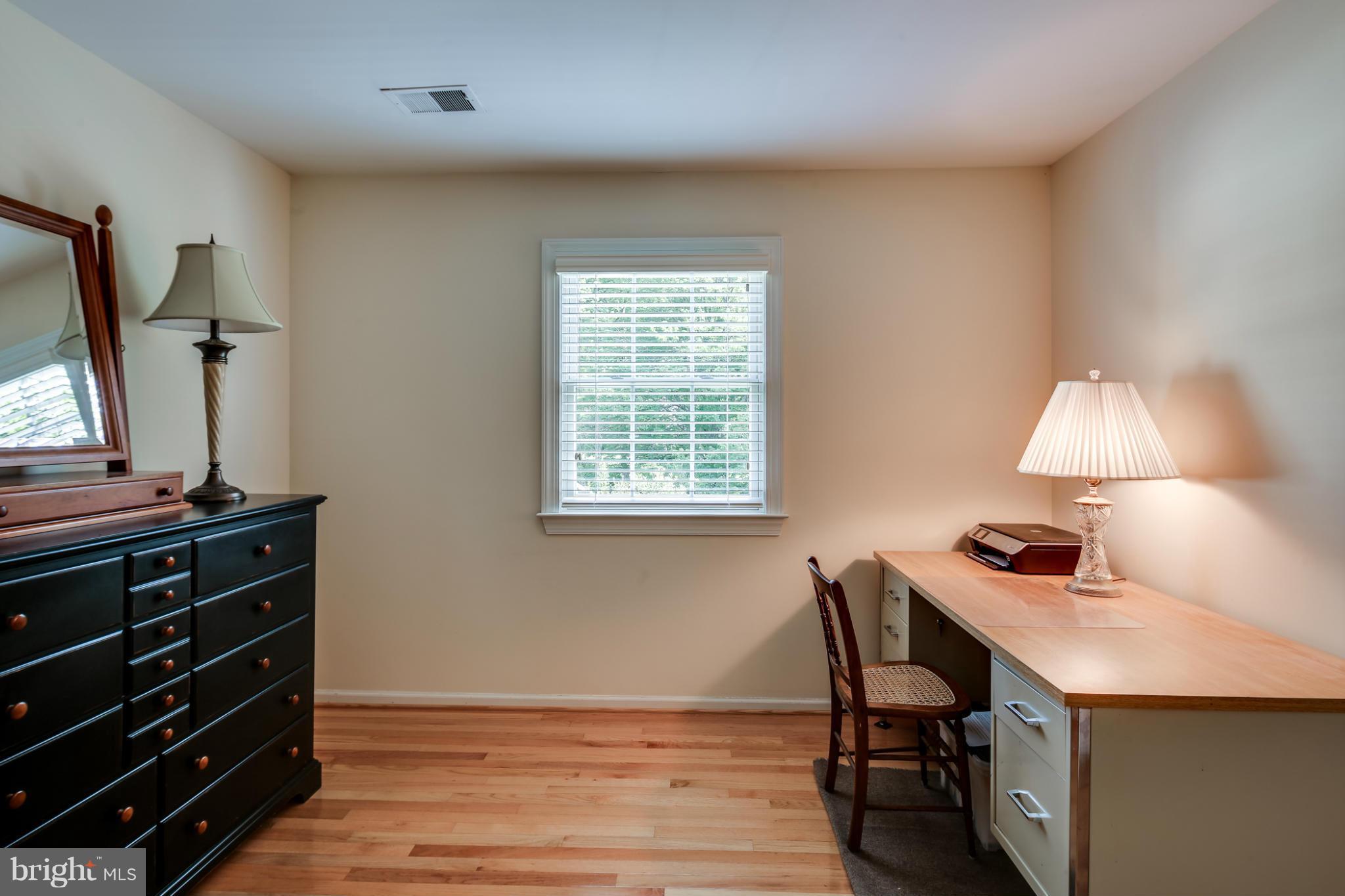 5155 Durham Road West Columbia, MD 21044 - Photo 13 of 27 Master Bedroom Sitting Room