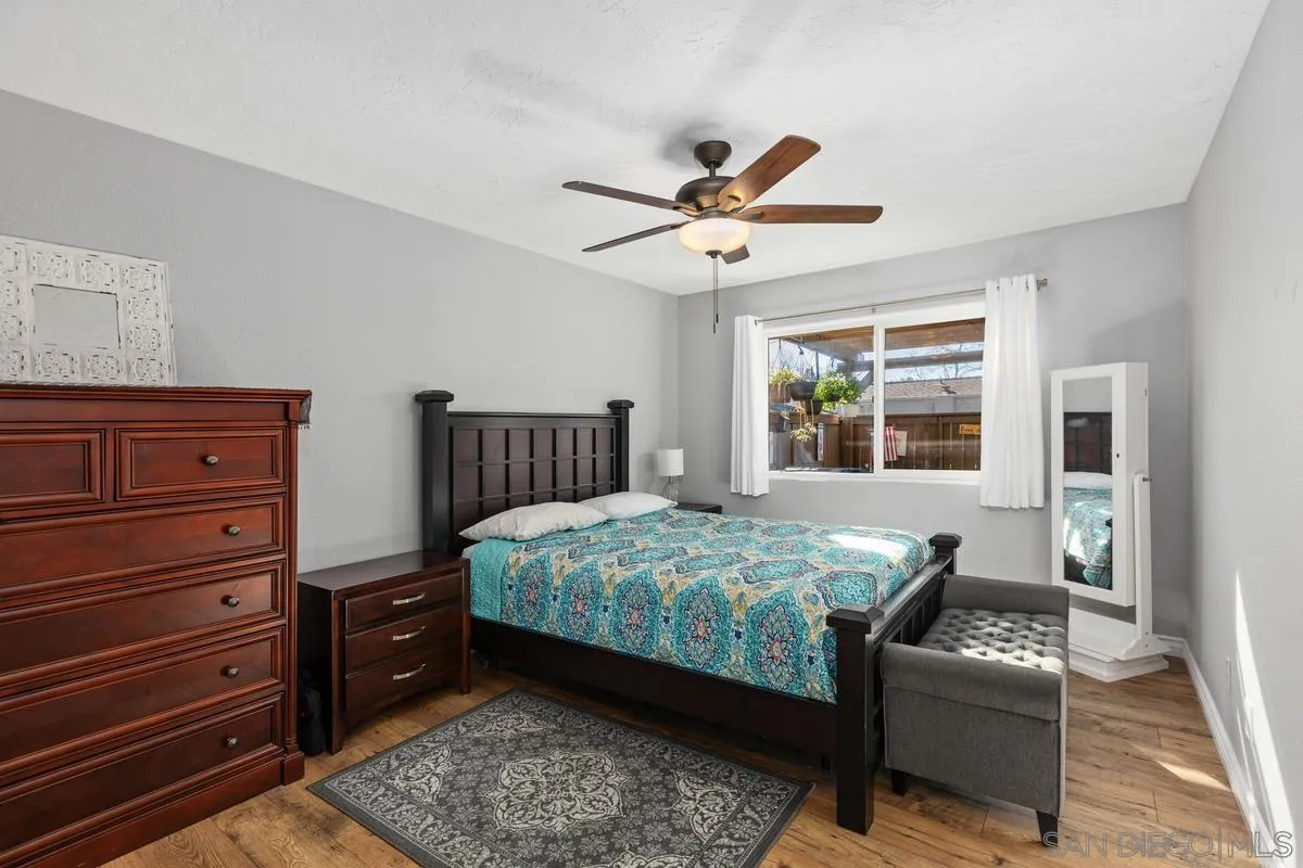 10209 Princess Sarit Way Santee, CA 92071 - Photo 16 of 28