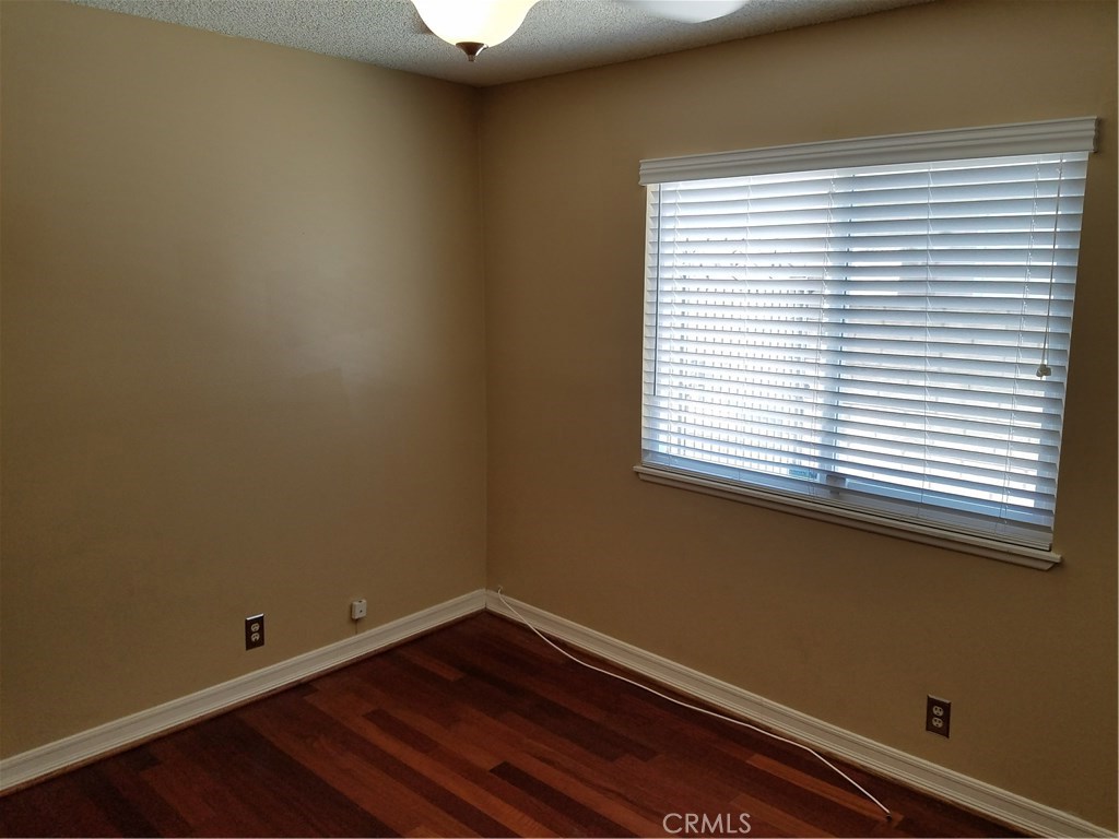 50 Village Loop Road Phillips Ranch, CA 91766 - Photo 28 of 48 an empty room with a window
