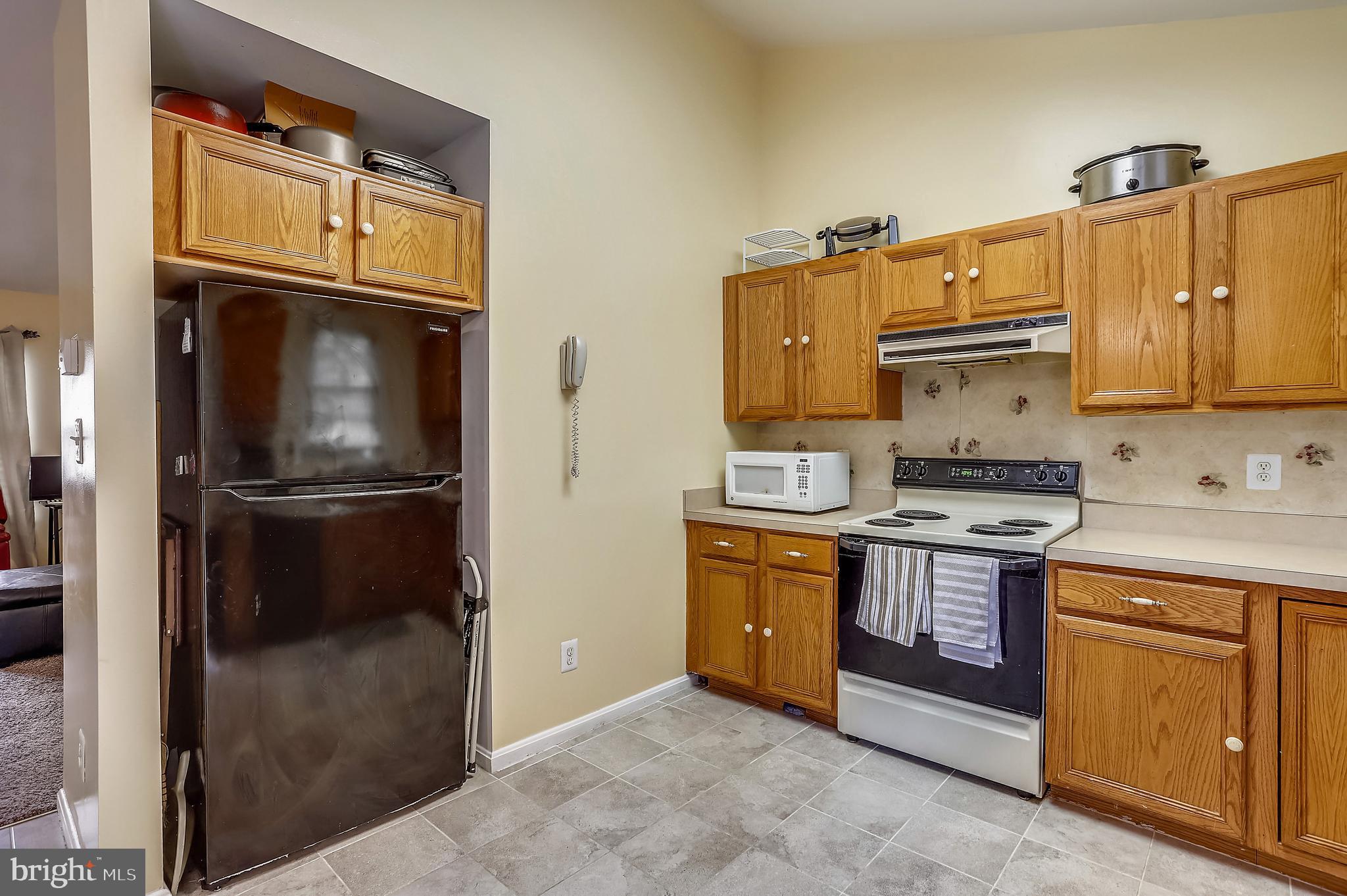 3607 Cara Drive Springdale, MD 20721 - Photo 23 of 25 Kitchen