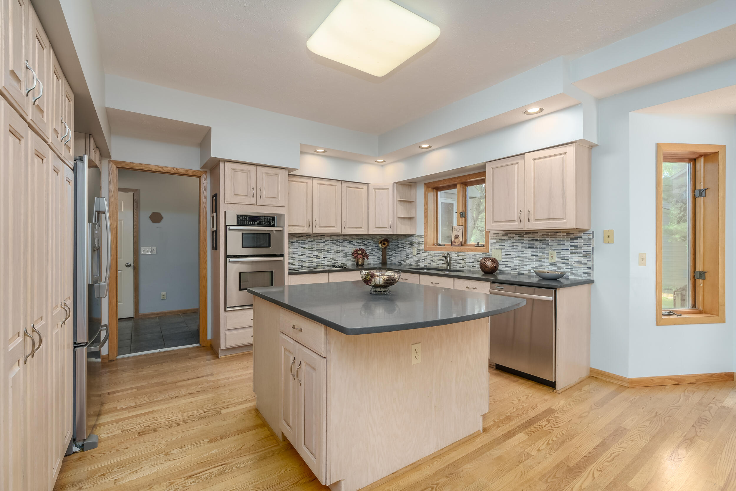 7936 Deerpath Road Kalamazoo, MI 49009 - Photo 2 of 52 Deerpath_Rd_7936_Kalamazoo_49009-11