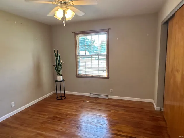 $235,000 | 108 Harrison Drive, Vincennes, IN 47591