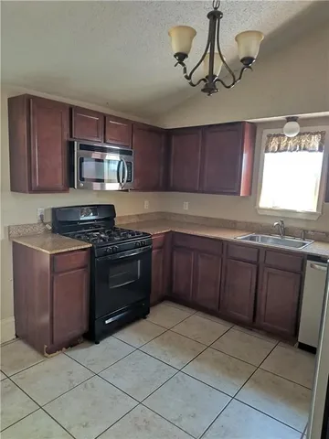 $1,500 | 7615 Dominican Street, New Orleans, LA 70118