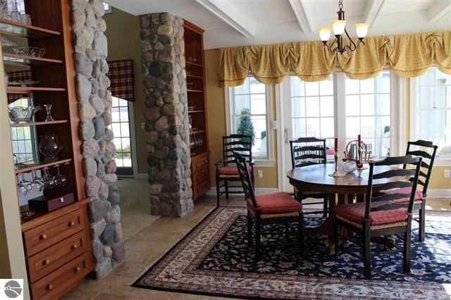 7570 Mullett Lake Road Cheboygan, MI 49721 - Photo 5 of 5 1785628-4.JPG