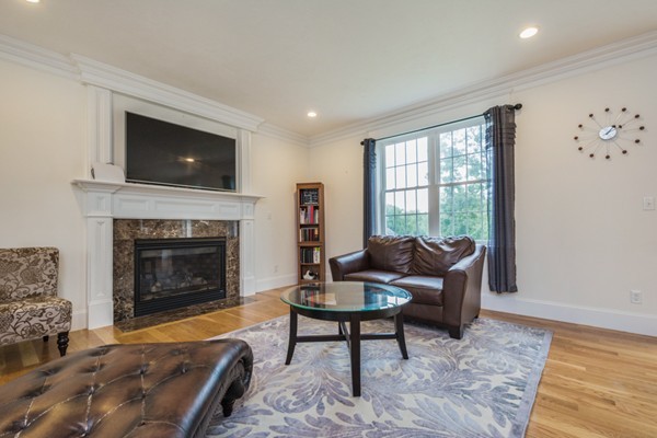 7 Hickory Bend Road Shrewsbury, MA 01545 - Photo 13 of 25 Gallery Image 13