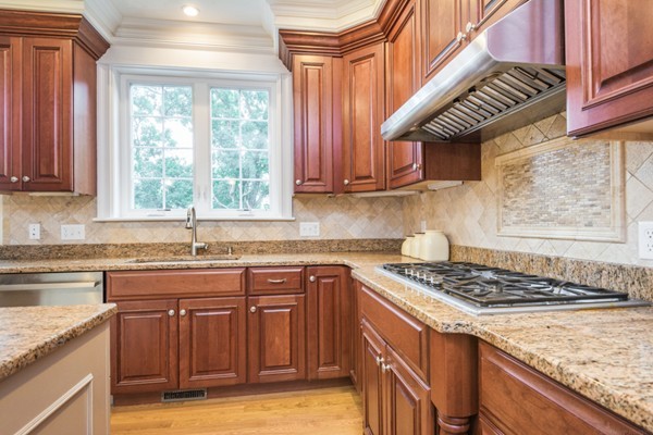 7 Hickory Bend Road Shrewsbury, MA 01545 - Photo 9 of 25 Gallery Image 9
