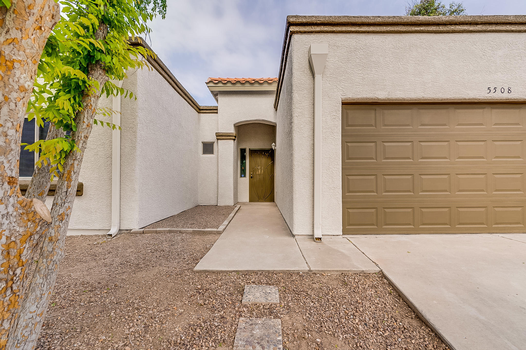 5508 South Wembly Road Tucson, AZ 85746 - Photo 5 of 34 Gallery Image 5