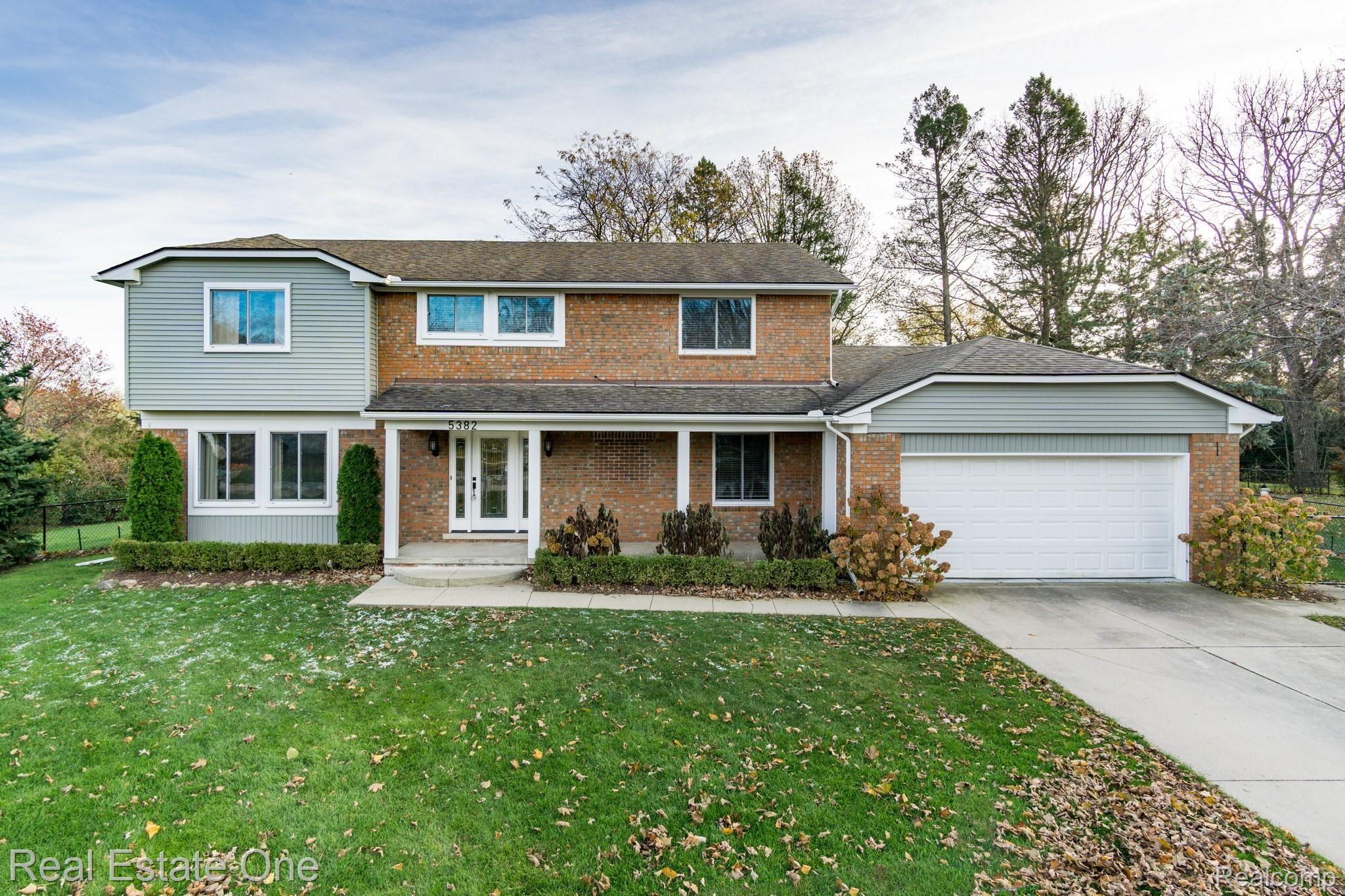 5382 Ridge Court Troy, MI 48098 - Photo 47 of 47 5382-Ridge-Ct-06.JPG
