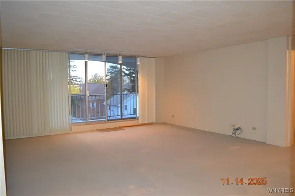 $1,400 | 5854 Main Street, Unit 301, Amherst, NY 14221