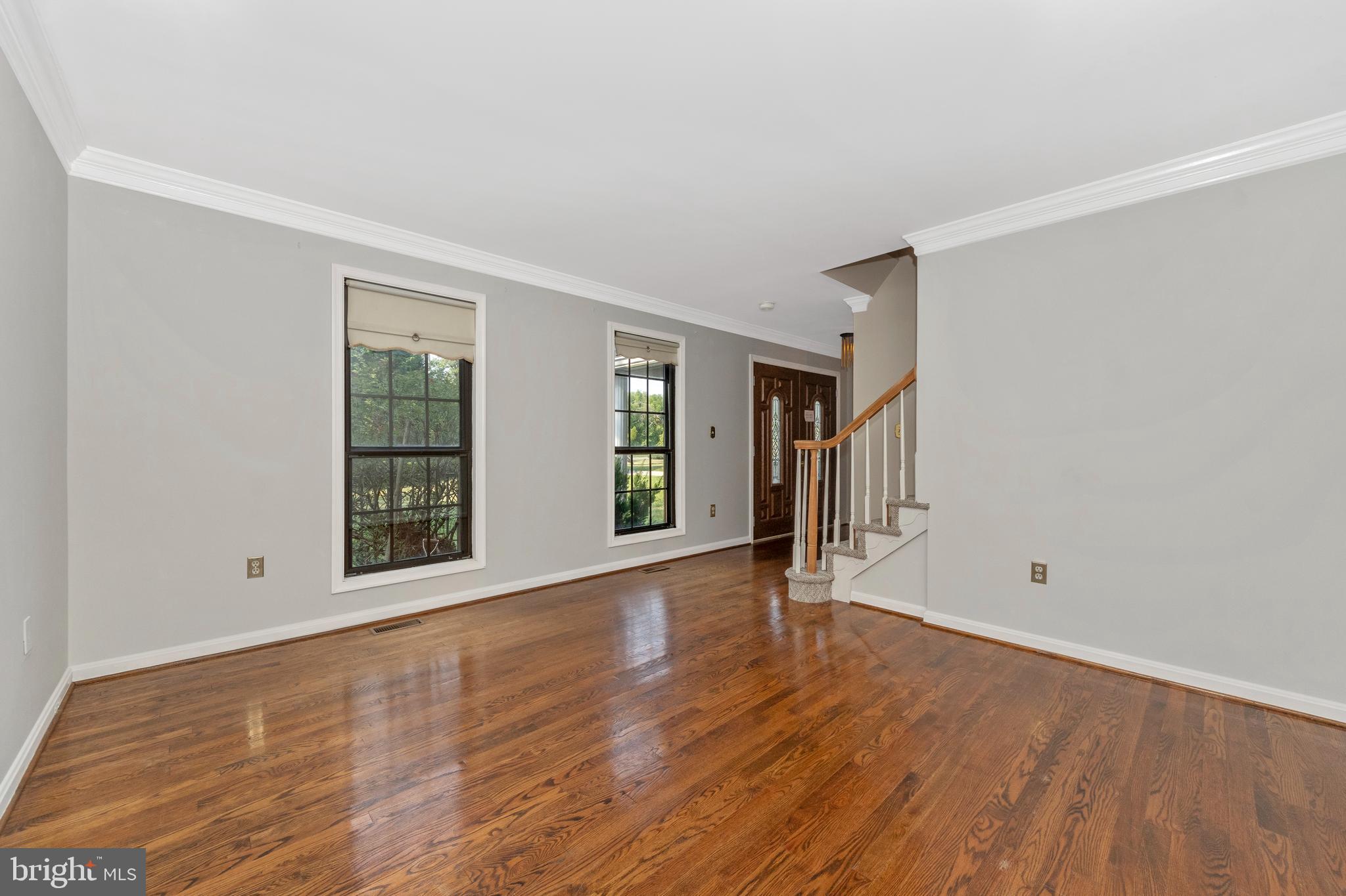 2304 Spencerville Road Spencerville, MD 20868 - Photo 5 of 45 Bright and Inviting Living Space
