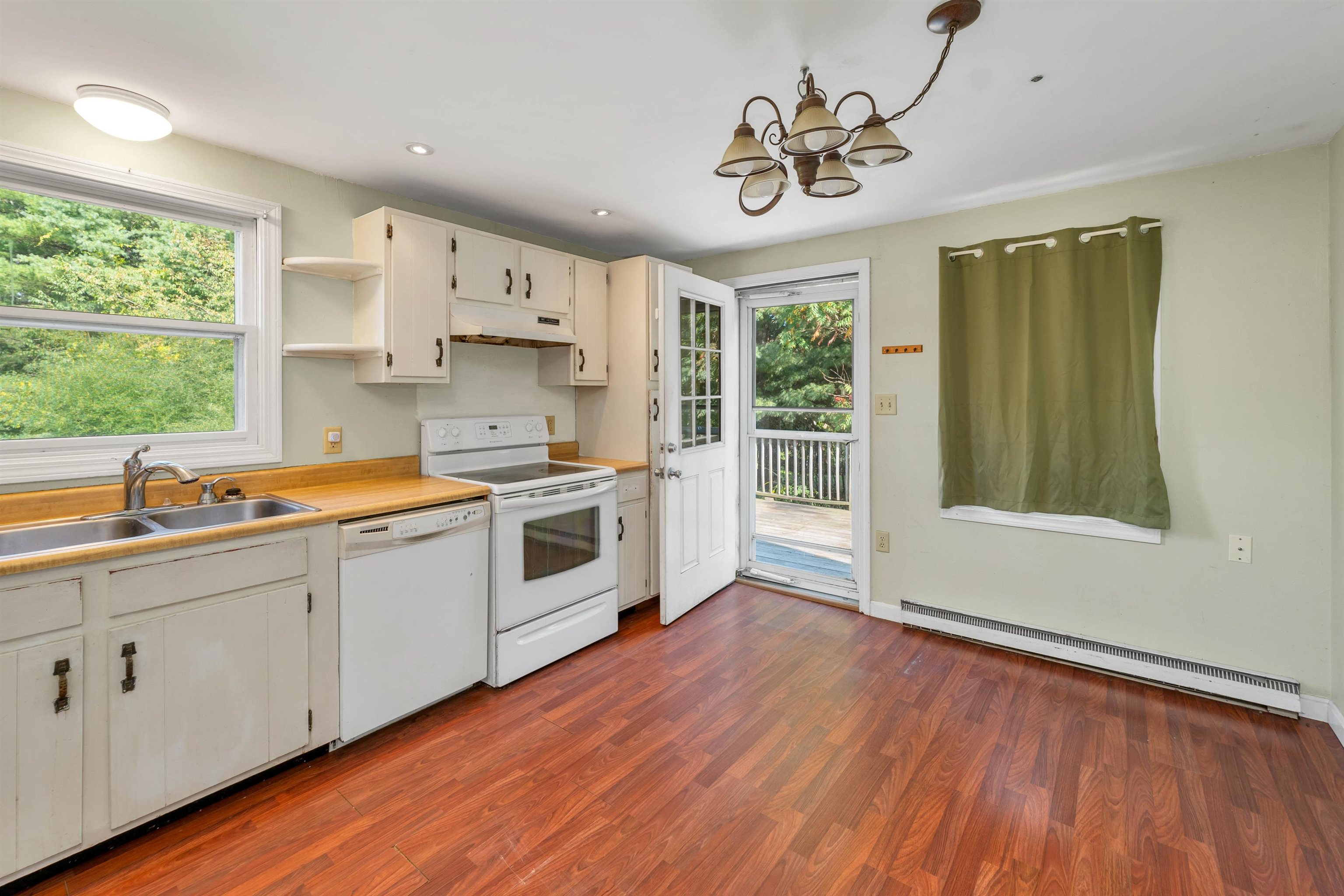 21 High Street Stratham, NH 03885 - Photo 42 of 45