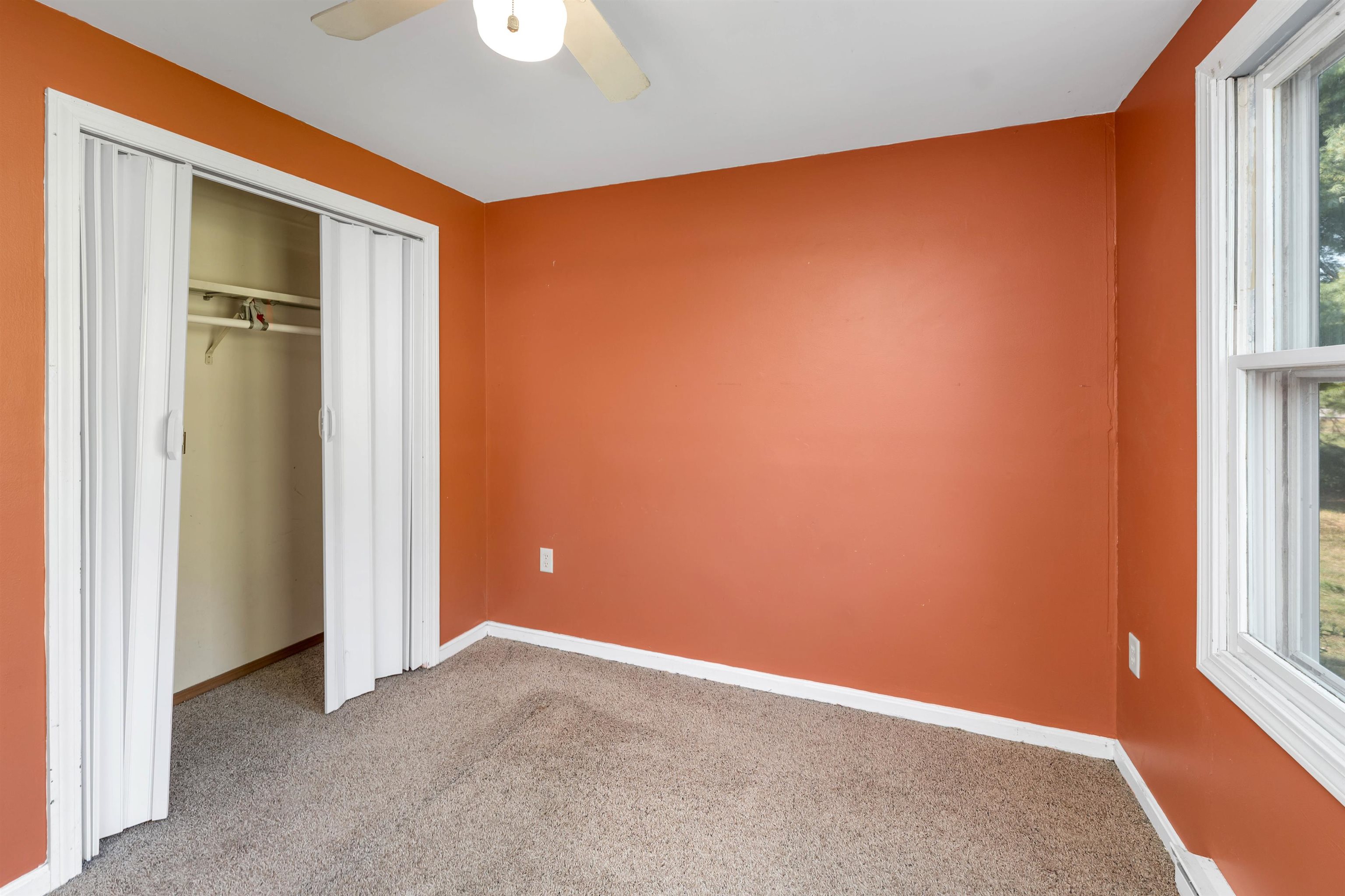 21 High Street Stratham, NH 03885 - Photo 5 of 45