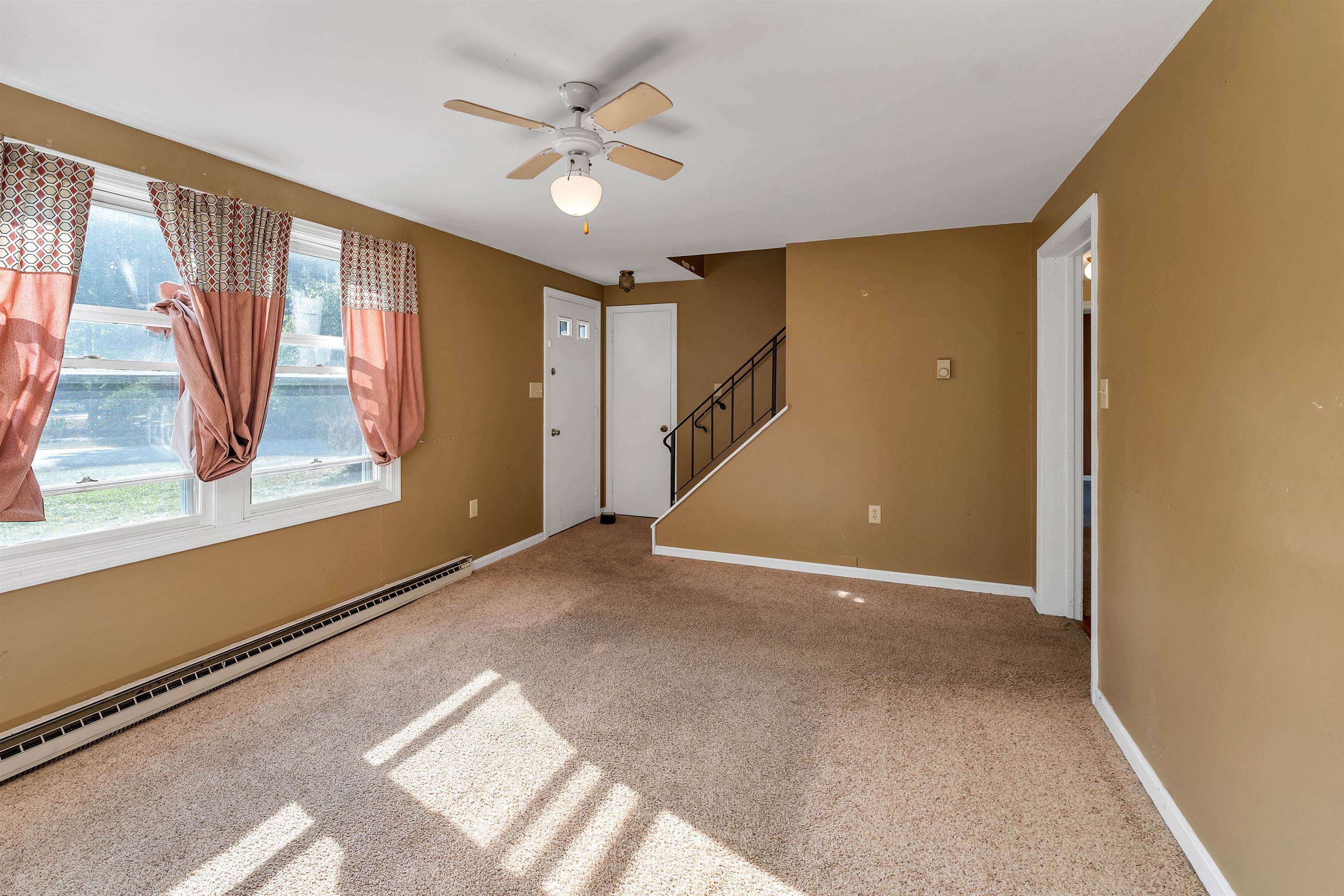 21 High Street Stratham, NH 03885 - Photo 8 of 45