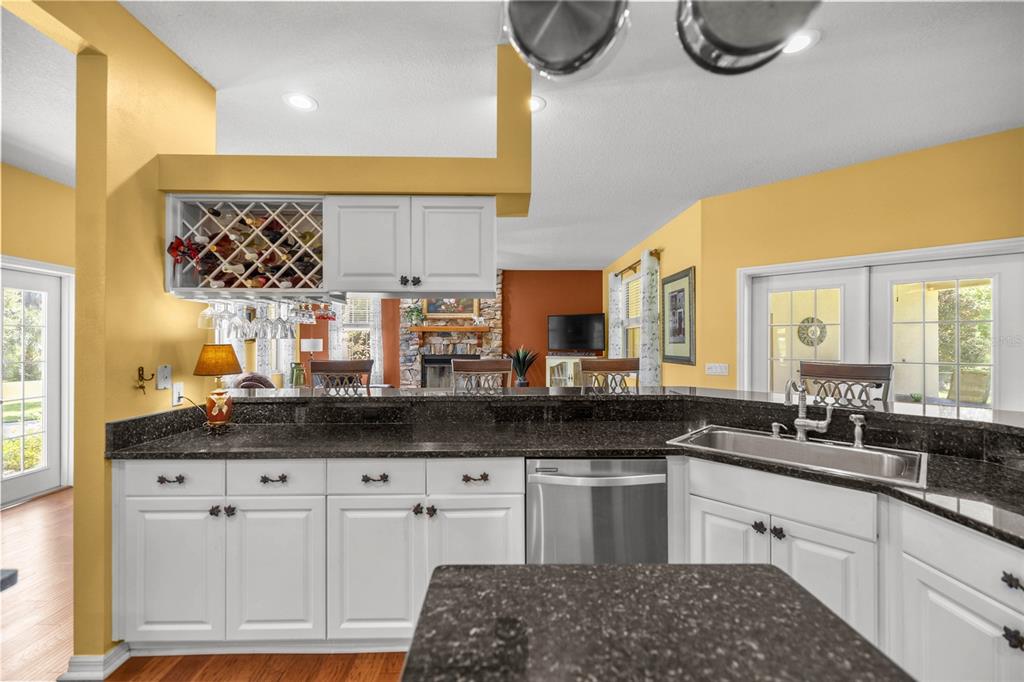 10264 West Springtree Lane Crystal River, FL 34428 - Photo 20 of 87